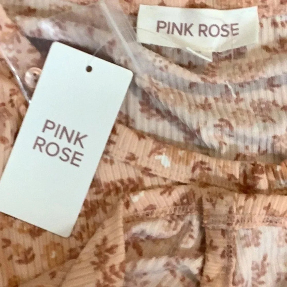Pink Rose Size Medium Crop Button Front Top. New With Tags - Picture 7 of 7